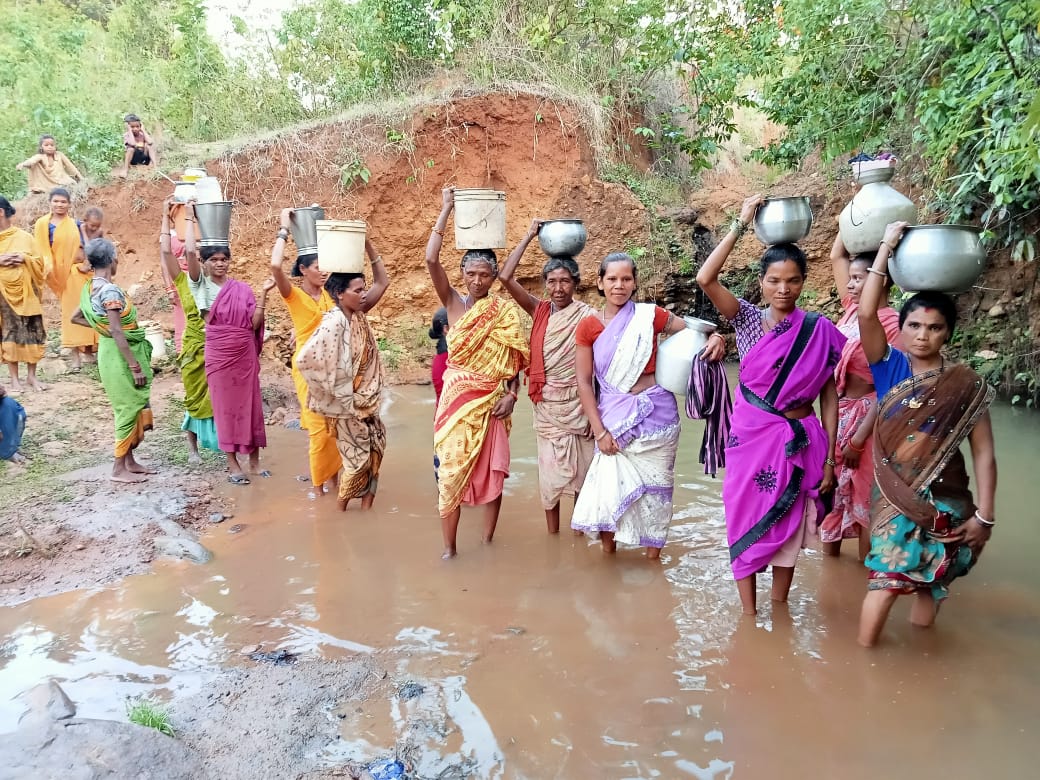 ଥୁଆମୂଳ ରାମପୁର ଫୁଲ ଡୁମେର ଗାଁରେ ପାନୀୟ ଜଳ ସଙ୍କଟ