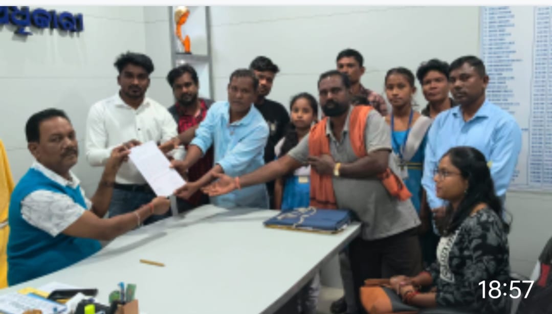 ବିଭିନ୍ନ ସମସ୍ୟା ନେଇ ଟୁରିହଳଦୀ ଗ୍ରାମବାସୀ ଙ୍କ ଦାବୀ ପତ୍ର।